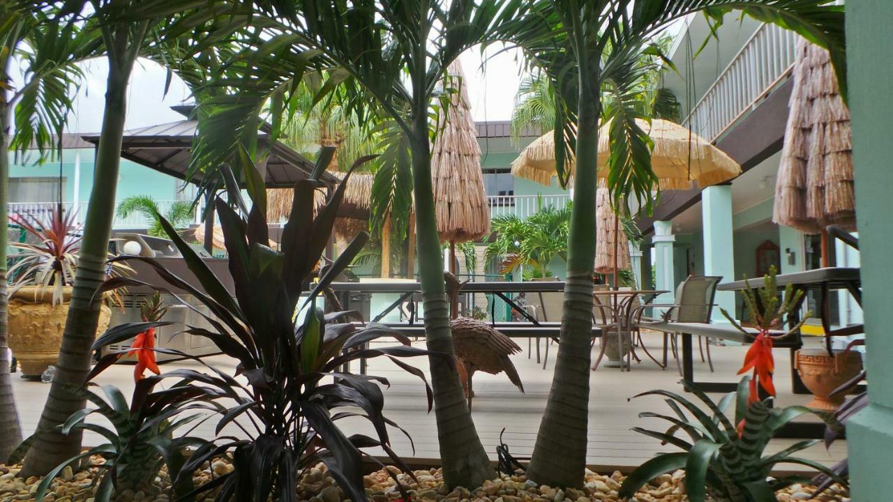 Island House Resort Hotel St. Pete Beach Exterior foto