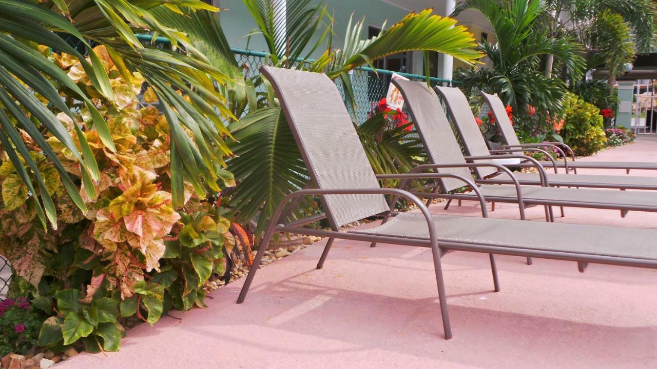Island House Resort Hotel St. Pete Beach Exterior foto